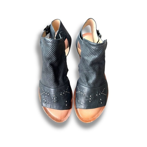 Mix Mooz Fifi Black Leather Hook & Loop Strap Sandals Womens Sz 11 NWOB - Picture 6 of 13